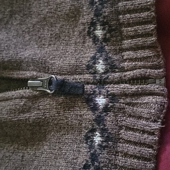 Boys Carter's Zip-Up Sweater, Size 9 Months - Picture 6 of 9